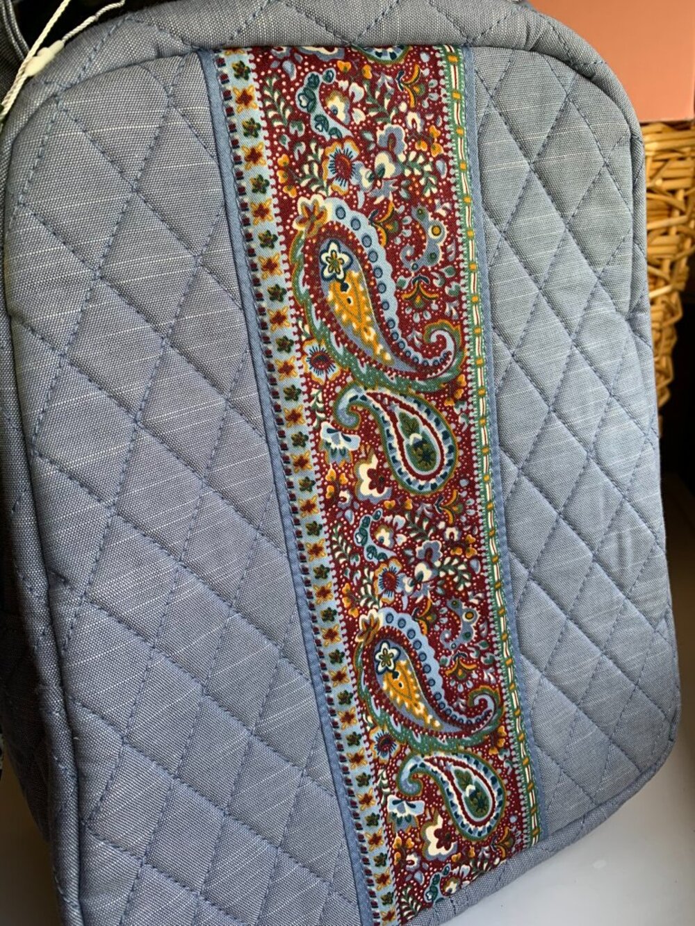 Share Vera Bradley Large Lunch bag Bunch insulated tote Chambray paisley NWT - Picture 5 of 6